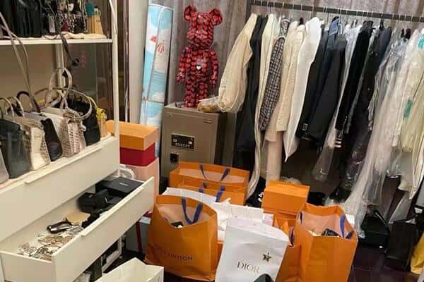 吕梁中阳县回收一线品牌衣服