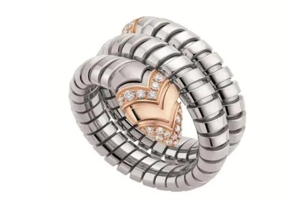 吕梁中阳县回收宝格丽戒子